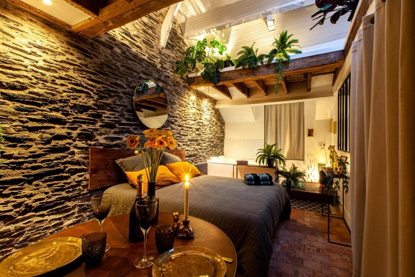Love Room Boheme Les Petits Plaisirs Angers Luaran gambar